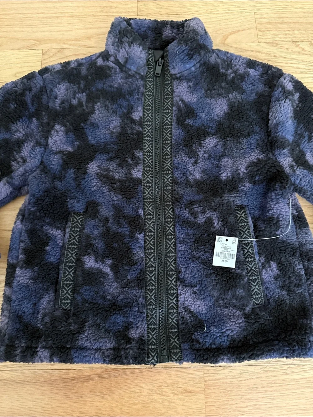 Old Navy Plush Full-Zip Kids Jacket in Purple and Black